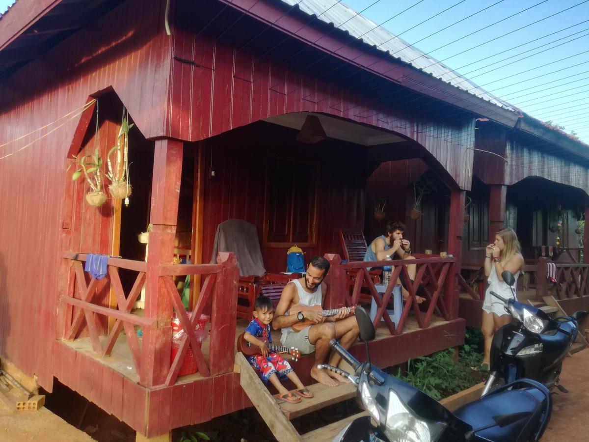Bee Bee'S Chalets Home Stay And Trekking Banlung Εξωτερικό φωτογραφία
